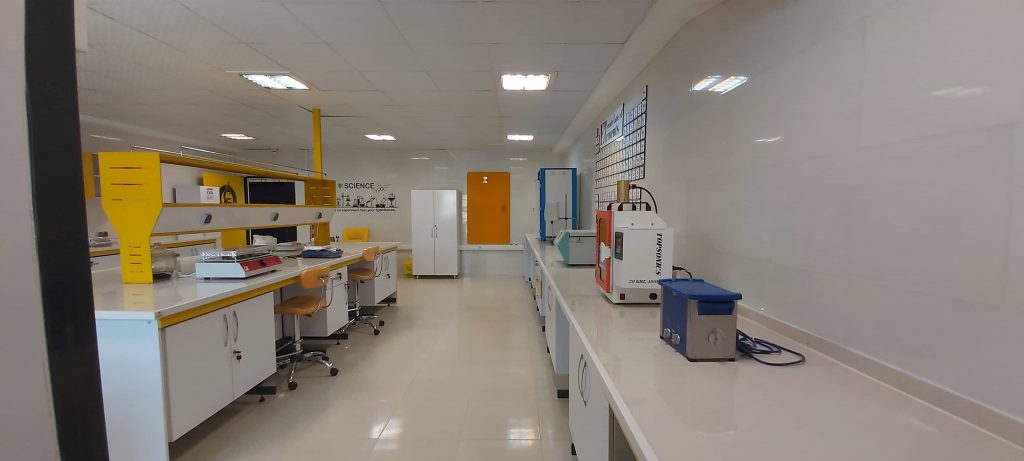 عکس آزمایشگاه